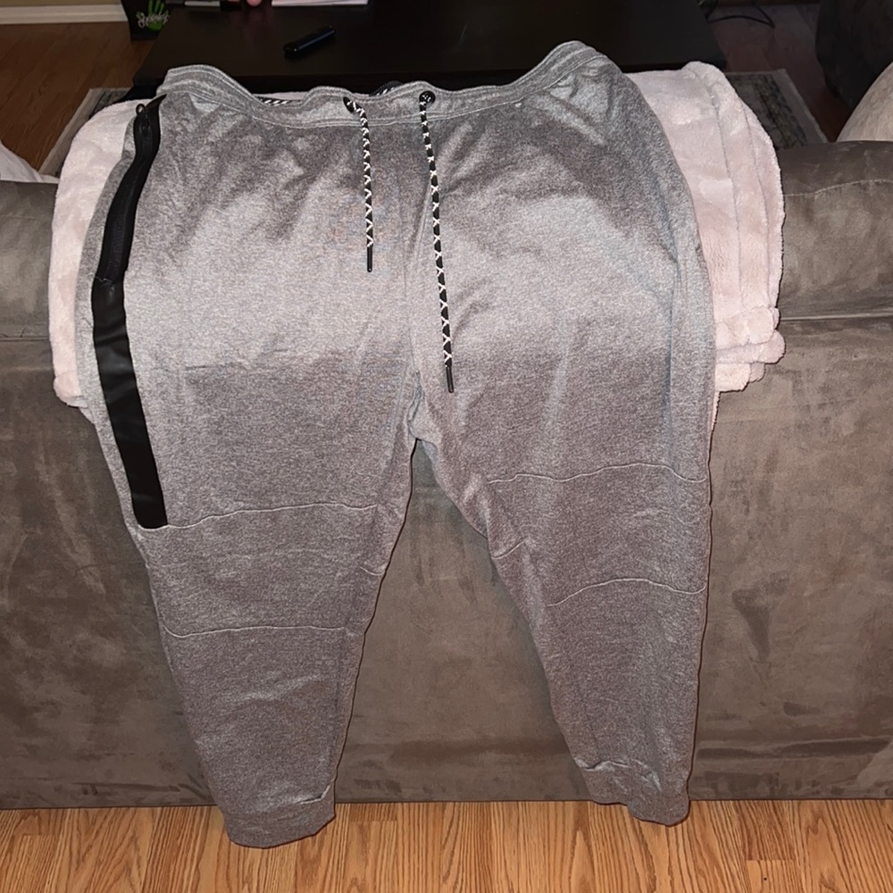 American Eagle Mens Joggers